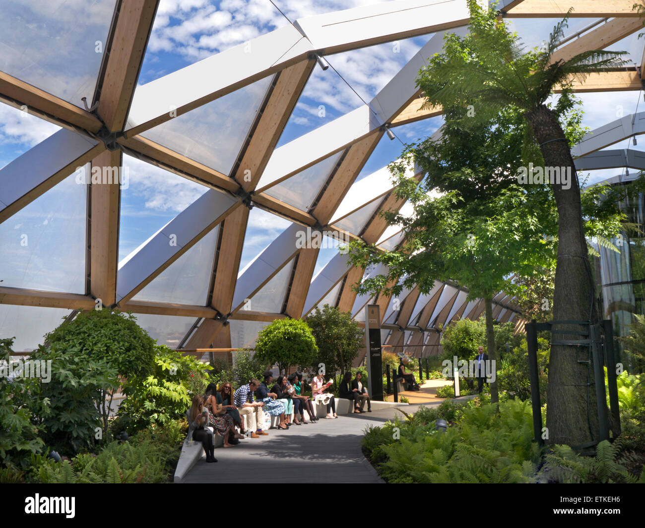 Canary Wharf tropical roof garden an oasis of calm above cross rail station designed by Sir Norman Foster Stock Photo