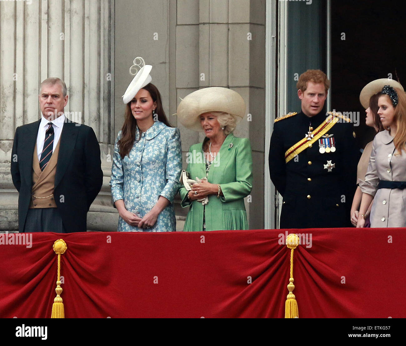 London alongside the prince of wales hires stock photography and
