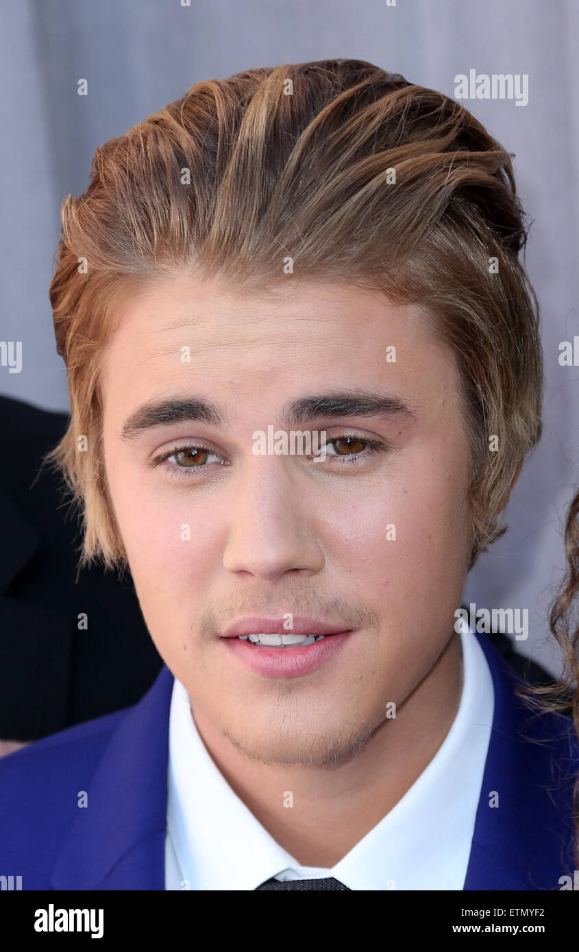 Comedy Central Roast Of Justin Bieber Arrivals Featuring Justin Comedy Central Roast Of Justin Bieber Arrivals Featuring Justin