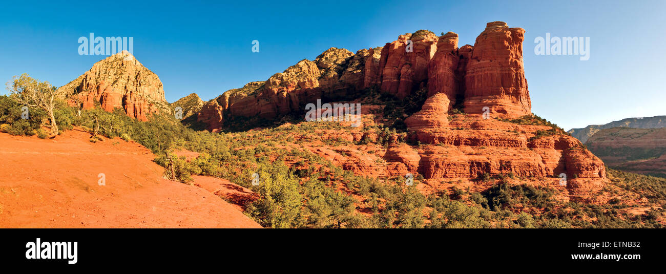 Coffee Pot Rock and Thunder Mountain Panorama, Sedona, Yavapai County, Arizona, USA Stock Photo