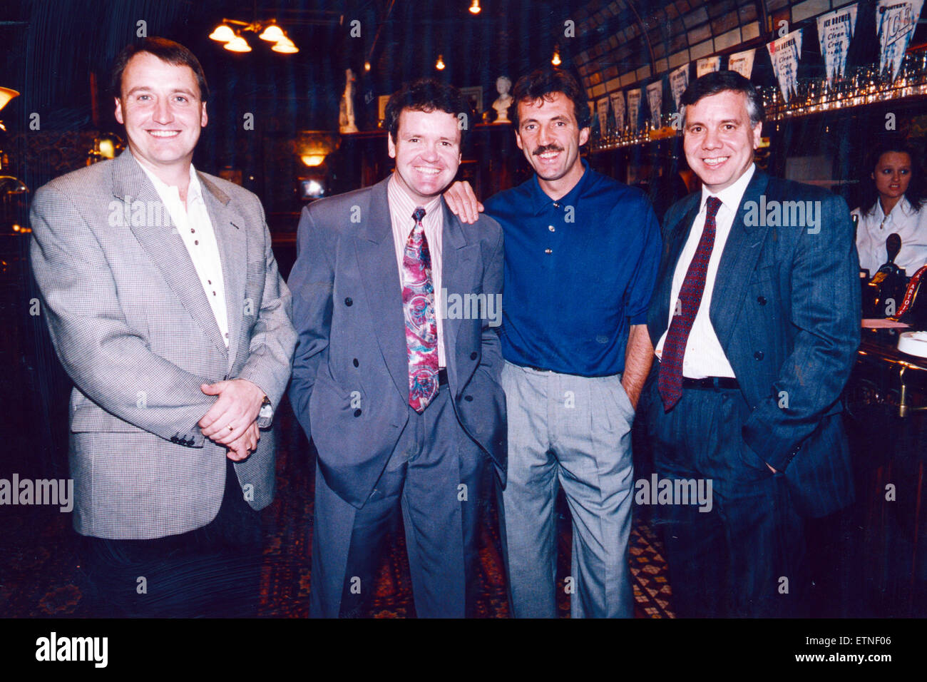 The first Echo Higsons League Fans Forum takes place at the Royal Oak Pub in Muirhead Avenue, West Derby, Liverpool, 24th October 1994. Panel of guests, (left to right) compere Willie Miller, former Everton player John Bailey, former Liverpool defender Alan Kennedy and Echo Sports Editor Ken Rogers. Stock Photo