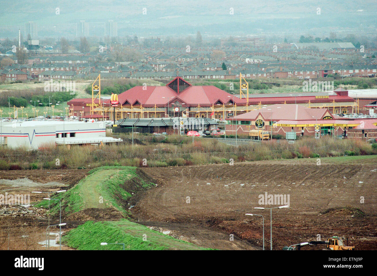 Views. Teesside Leisure Park. 31st March 1995. Feature, Graystone White