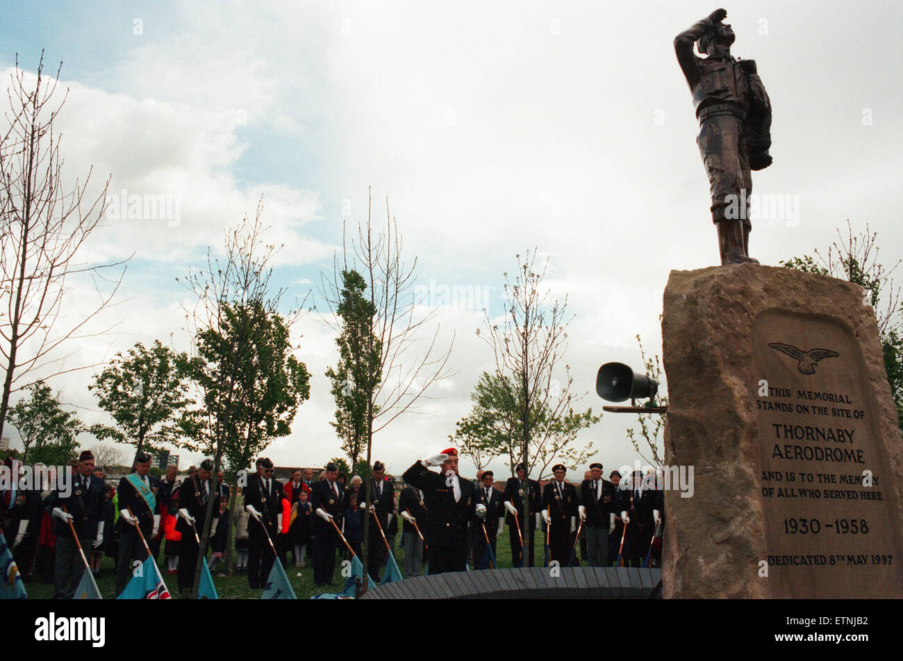 Thornaby Aerodrome Memorial, Unveiling and service of dedication
