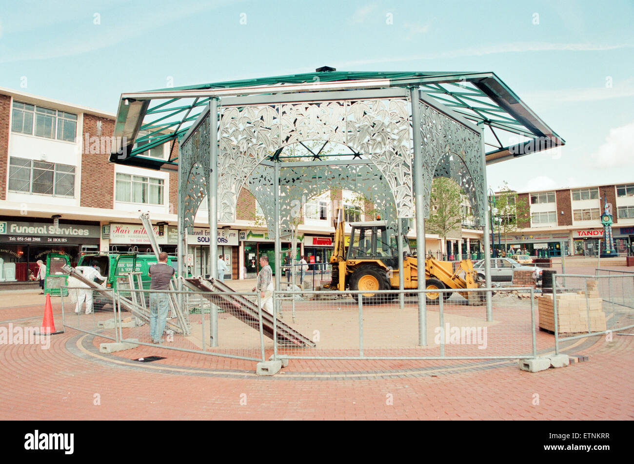 Kirkby Town Centre Renovations Kirkby Liverpool Merseyside 13th Stock Photo Alamy