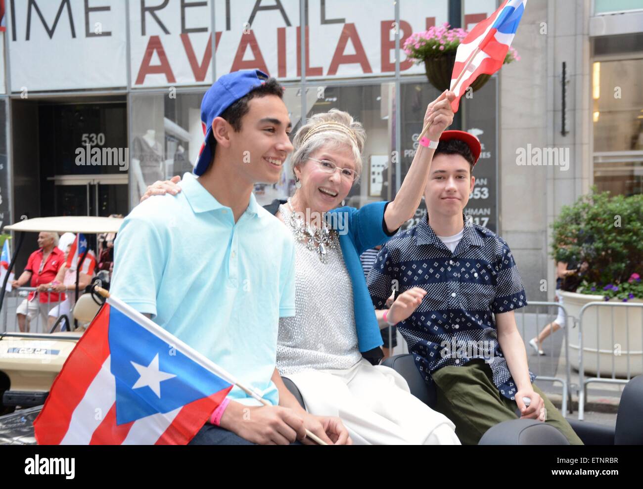 Rita moreno and family hi-res stock photography and images - Alamy