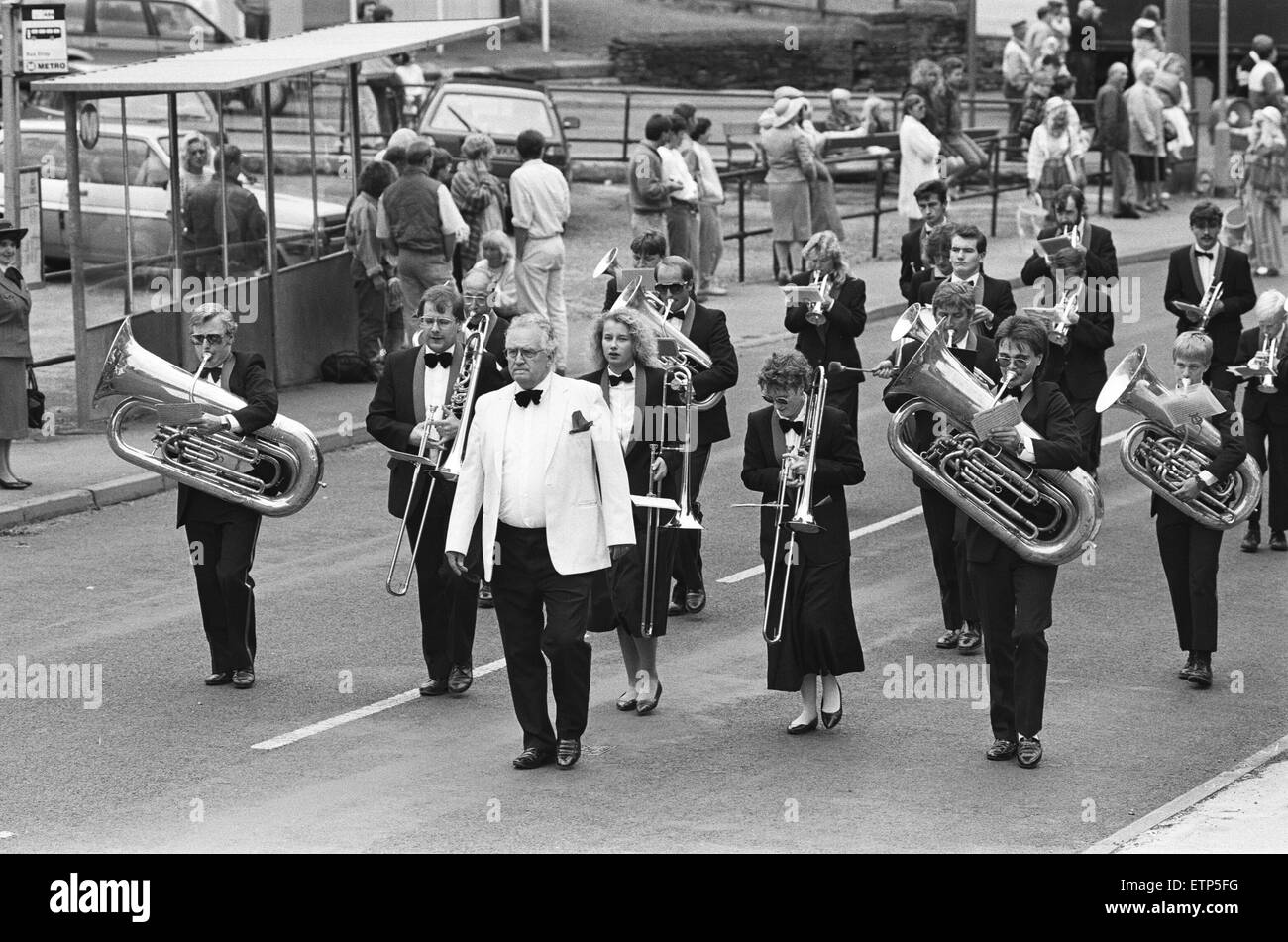 Hundreds lined streets to watch the annual Skelmanthorpe carnival