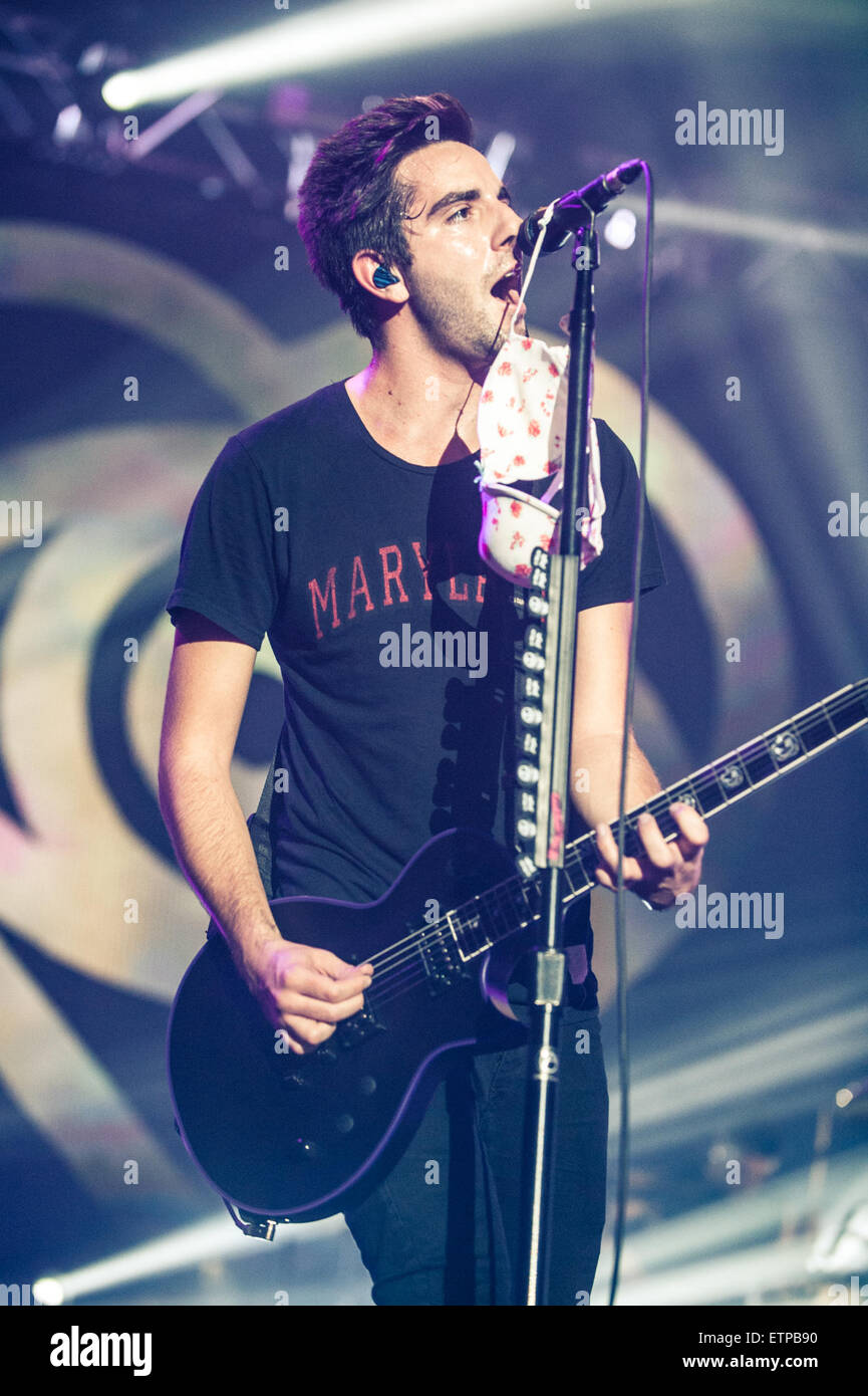 All Time Low performing live in concert their first headline UK arena show with a old out crowd. It was filmed for a DVD of the concert at The SSE Arena Wembley in London.  Featuring: Jack Barakat Where: London, United Kingdom When: 20 Mar 2015 Credit: WENN.com Stock Photo