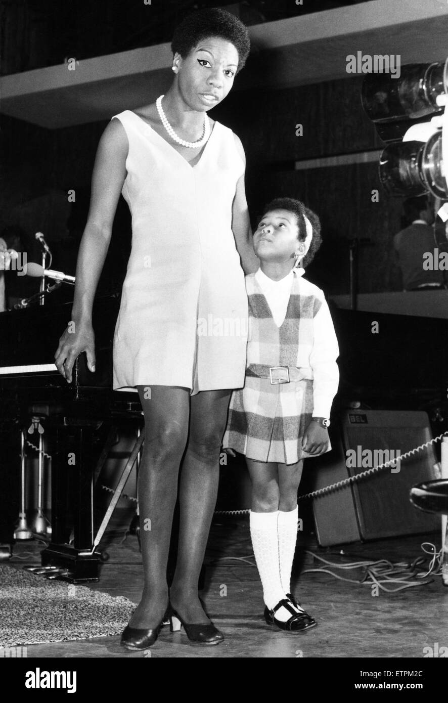 American singer, Nina Simone, in the UK recording a television programme called 'Sound of Soul' for London Weekend Television. Her 5 year old daughter Lisa loves to watch her mother at the studio, Wembley, London. 28th May 1968. Stock Photo