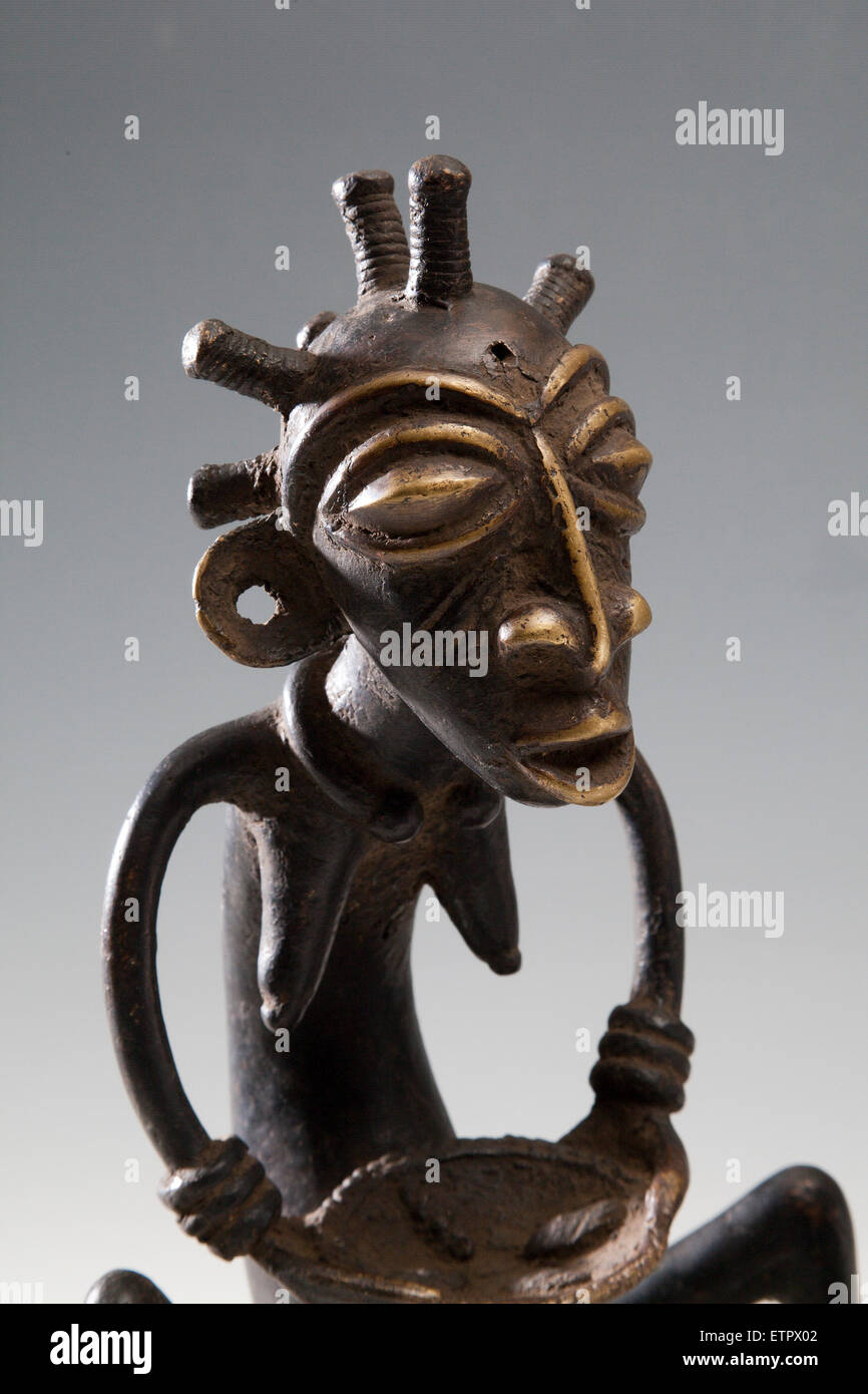 African woman statue hires stock photography and images Alamy