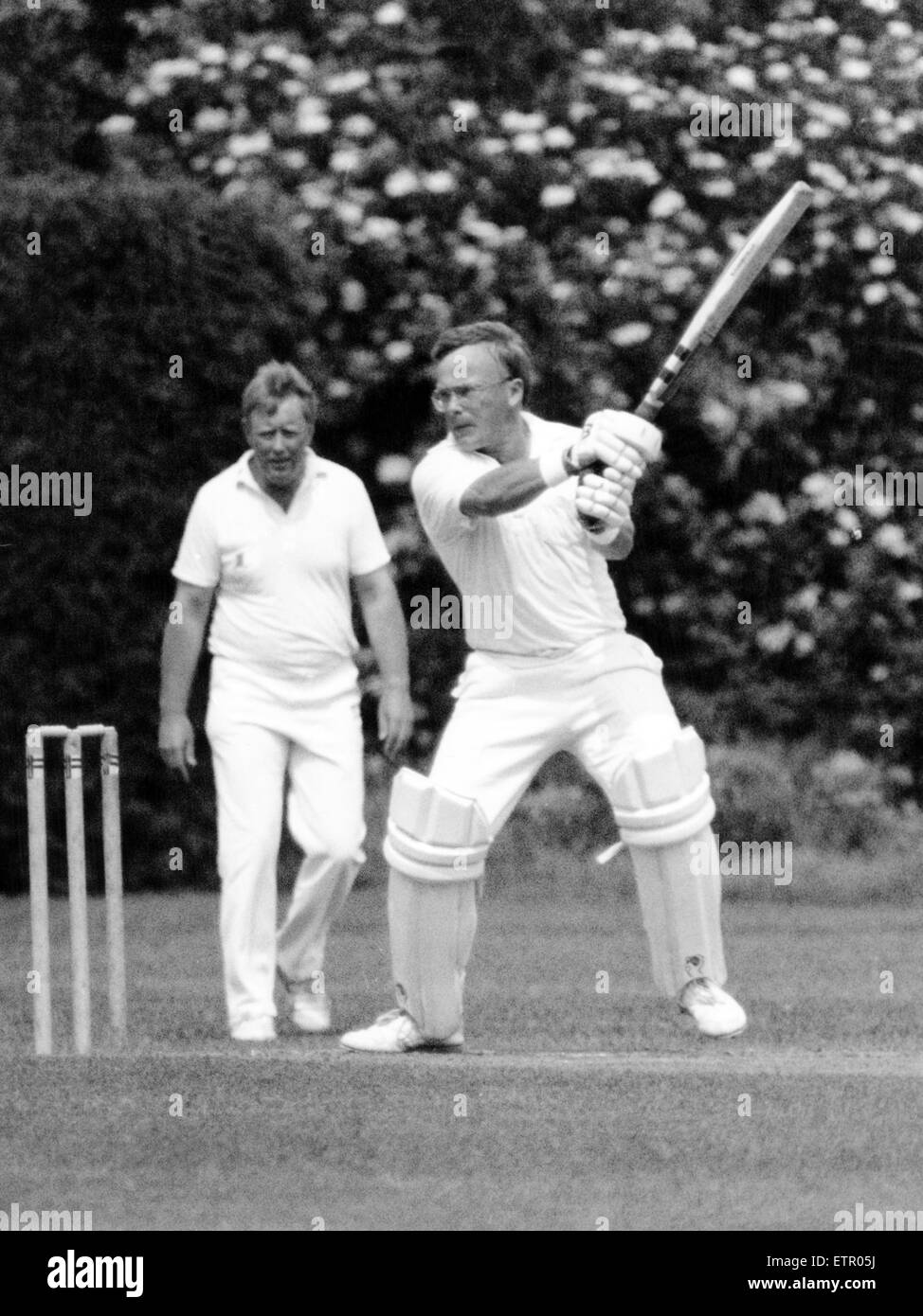 Leamington Vs Coventry & North Warwickshire. Leamington's Peter Beddoes hits out. 12th June 1992. Stock Photo