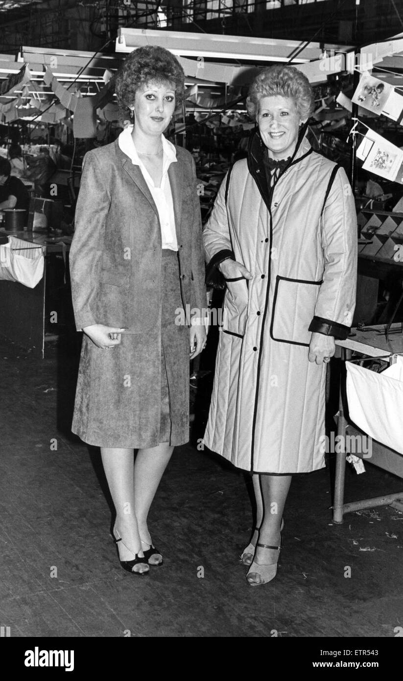 Dannimac employees Miss Karen Hill , left, and Miss Susan Hall model some of the clothes which are helping their firm buck the trends of the recession. 11th December 1980. Stock Photo