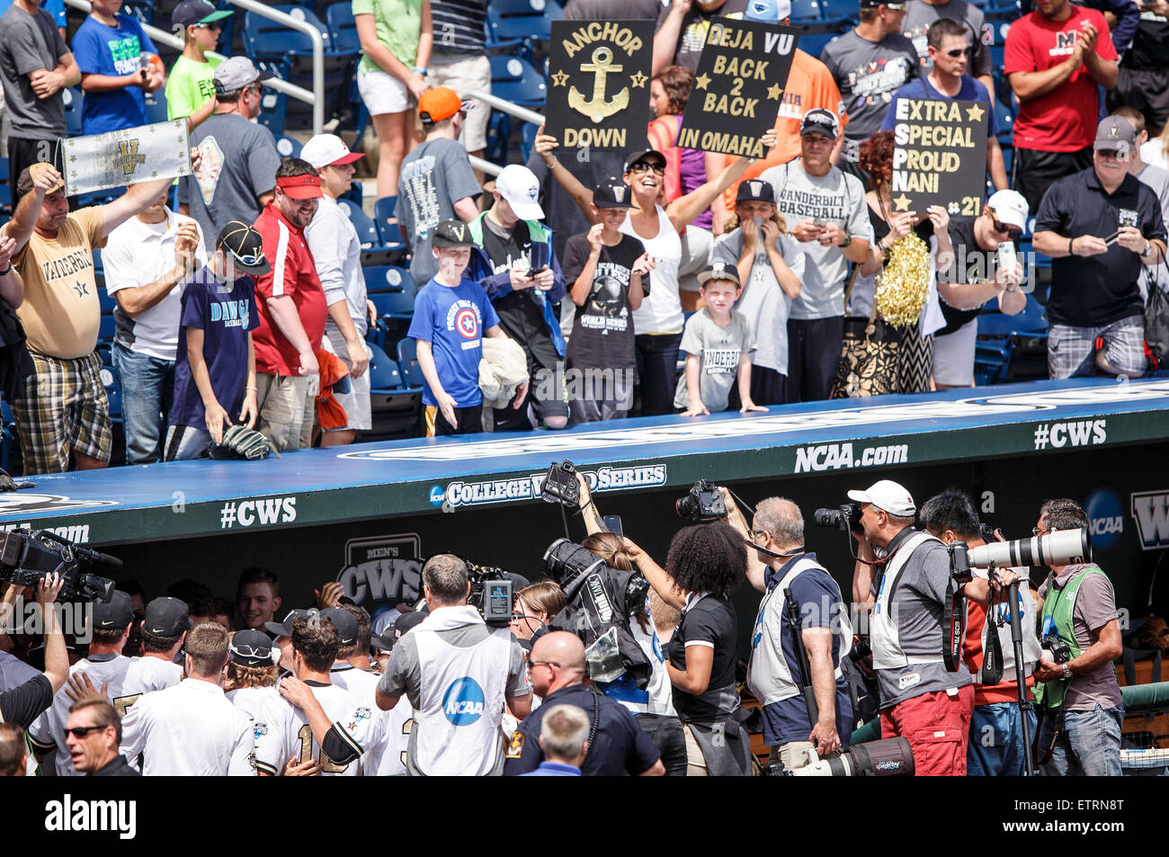 June 15, 2015 Vanderbilt fans celebrate as teammates meet in the