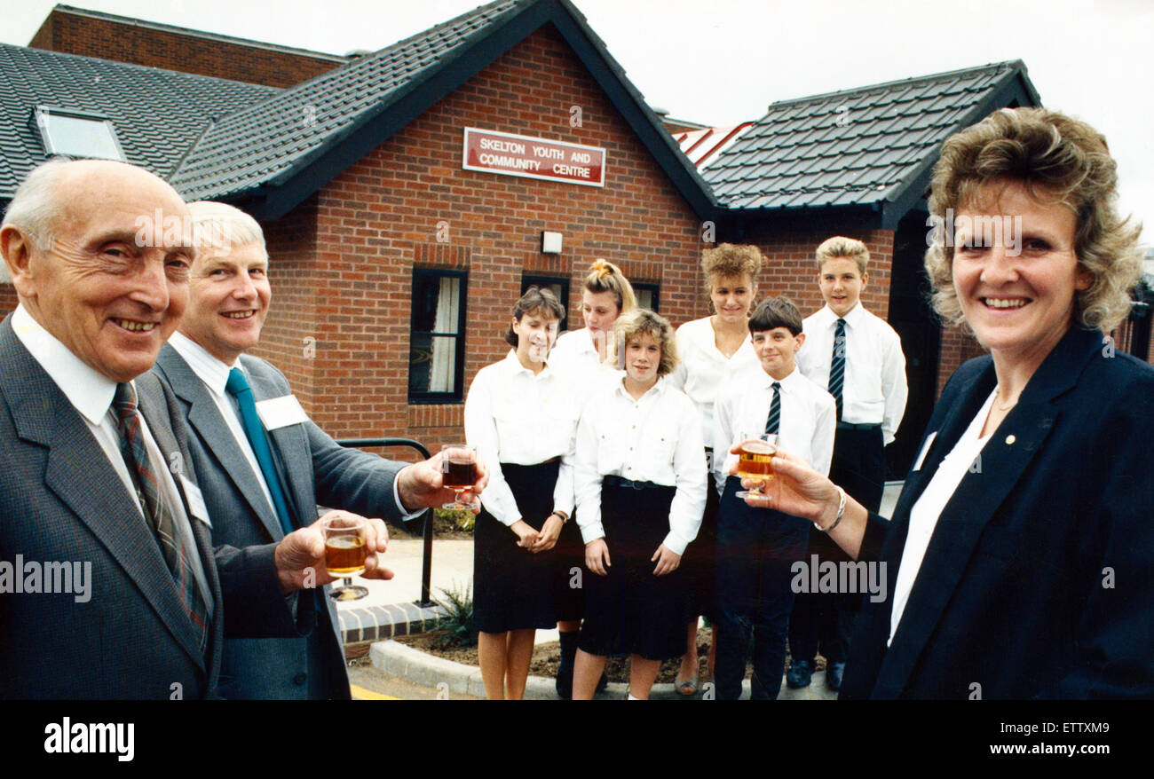 1980s teenagers hi-res stock photography and images - Alamy