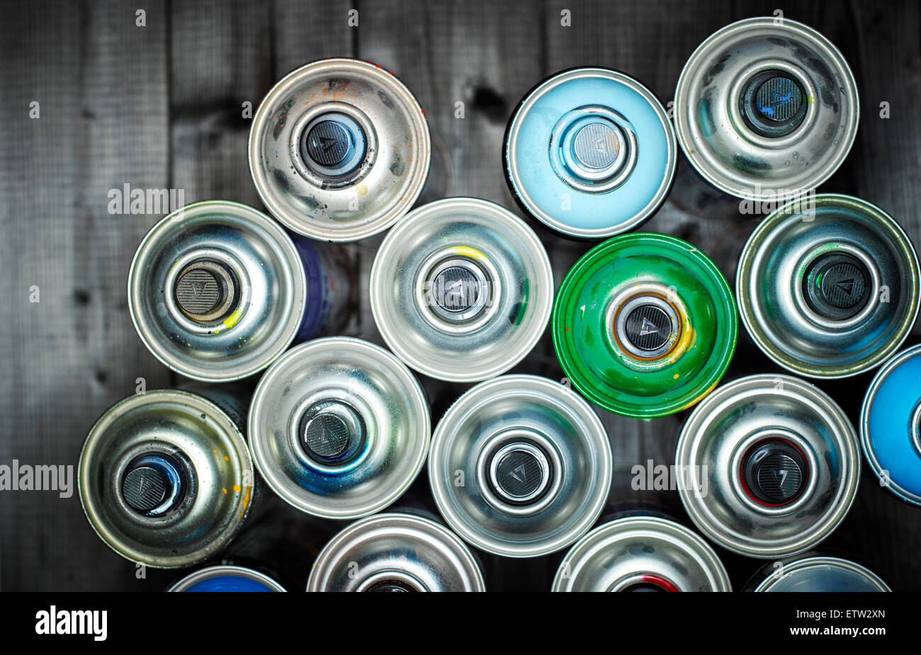 Aerosol spray cans hi-res stock photography and images - Alamy