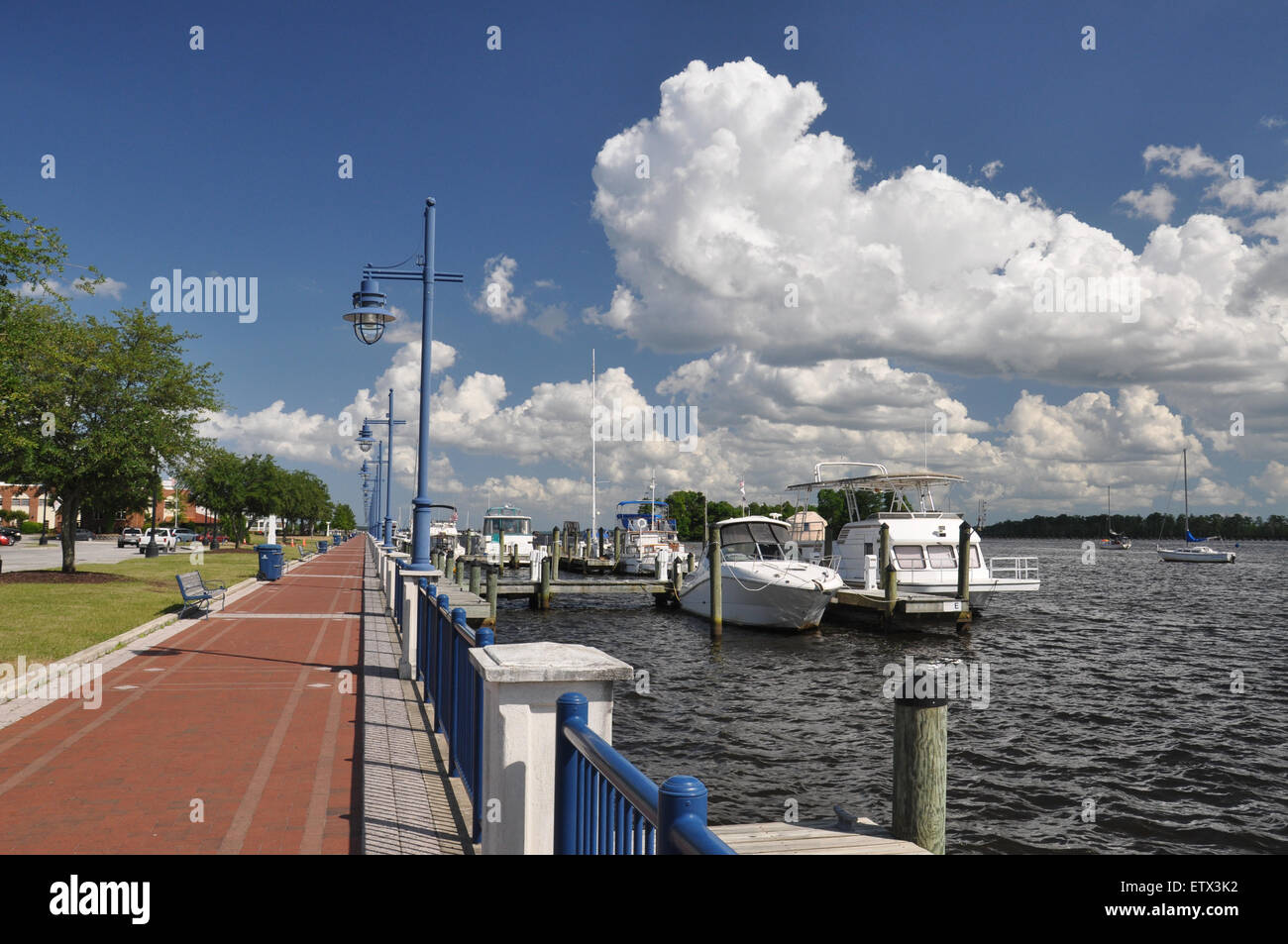 The Washington, NC waterfront Marina Stock Photo Alamy