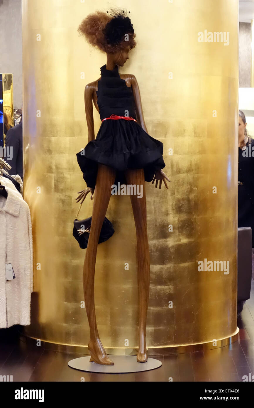 Dubai, United Arab Emirates, extremely thin mannequin Stock Photo