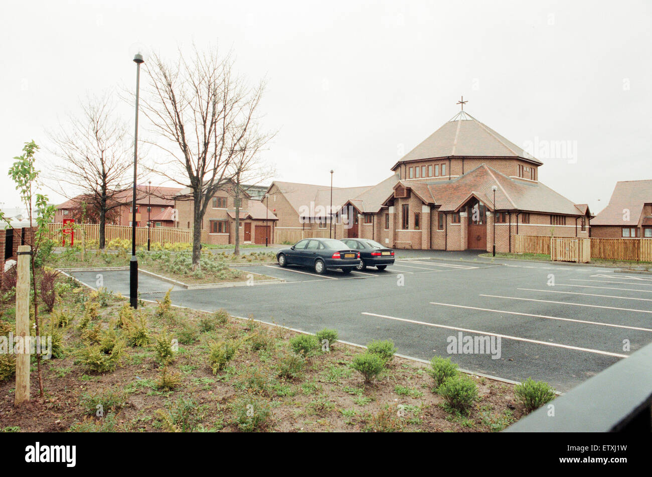Berwick Hills new complex, Middlesbrough, 17th April 1998 Stock Photo