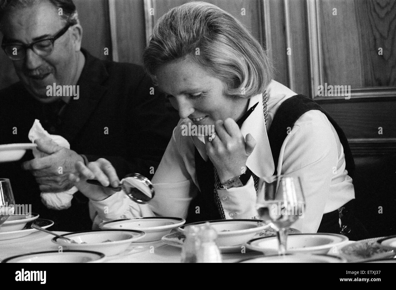 Mary Berry taste testing mince and crisps. 18th October 1977. Stock Photo