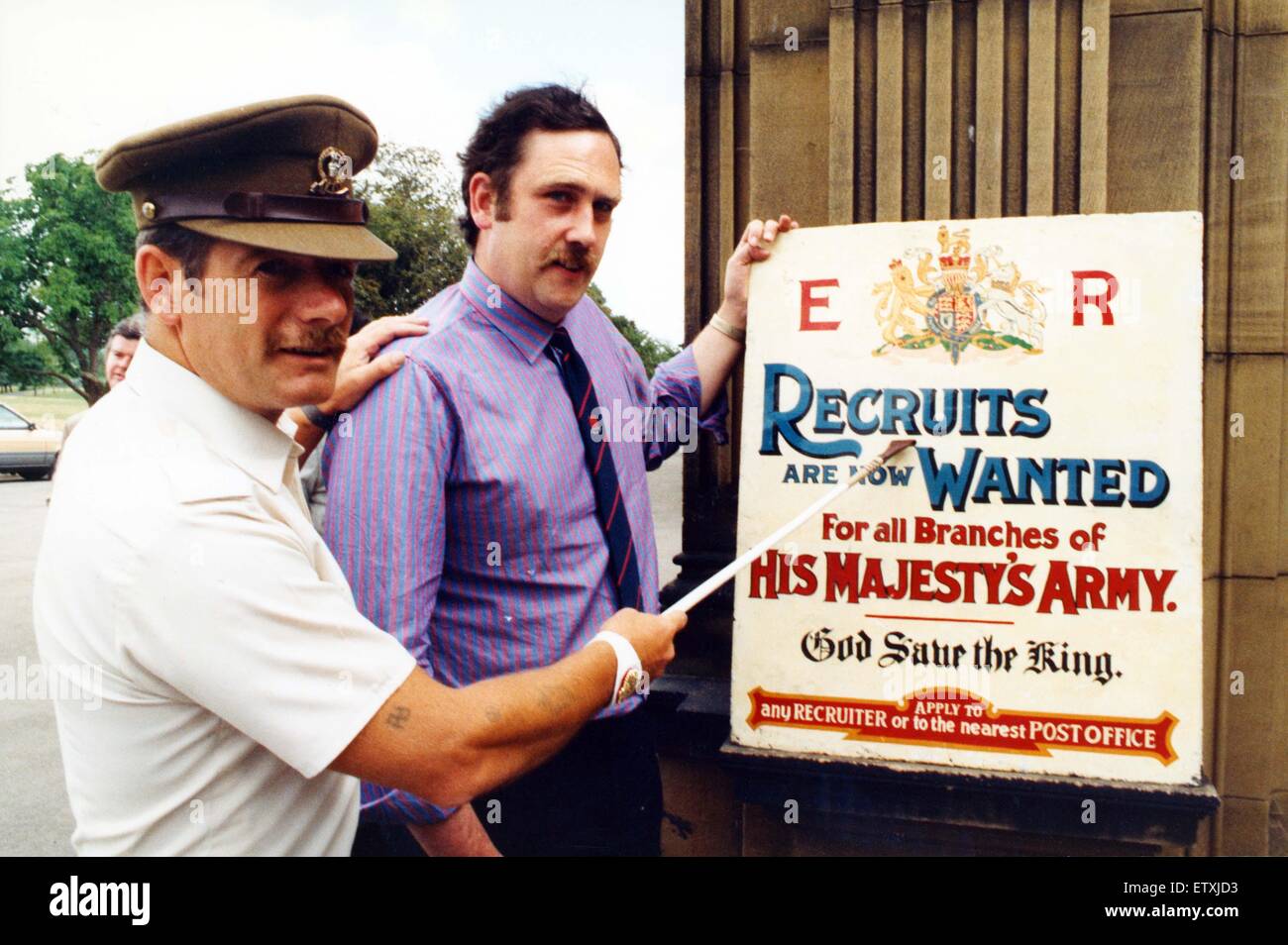 The pre 1914-18 War army recruitment sign recovered from a dene is to go on show at a Cleveland museum. The large enamel sign  will go alongside other contemporary items in a street scene at Preston Park Museum, Stockton. It was handed over by Sergeant-Ma Stock Photo