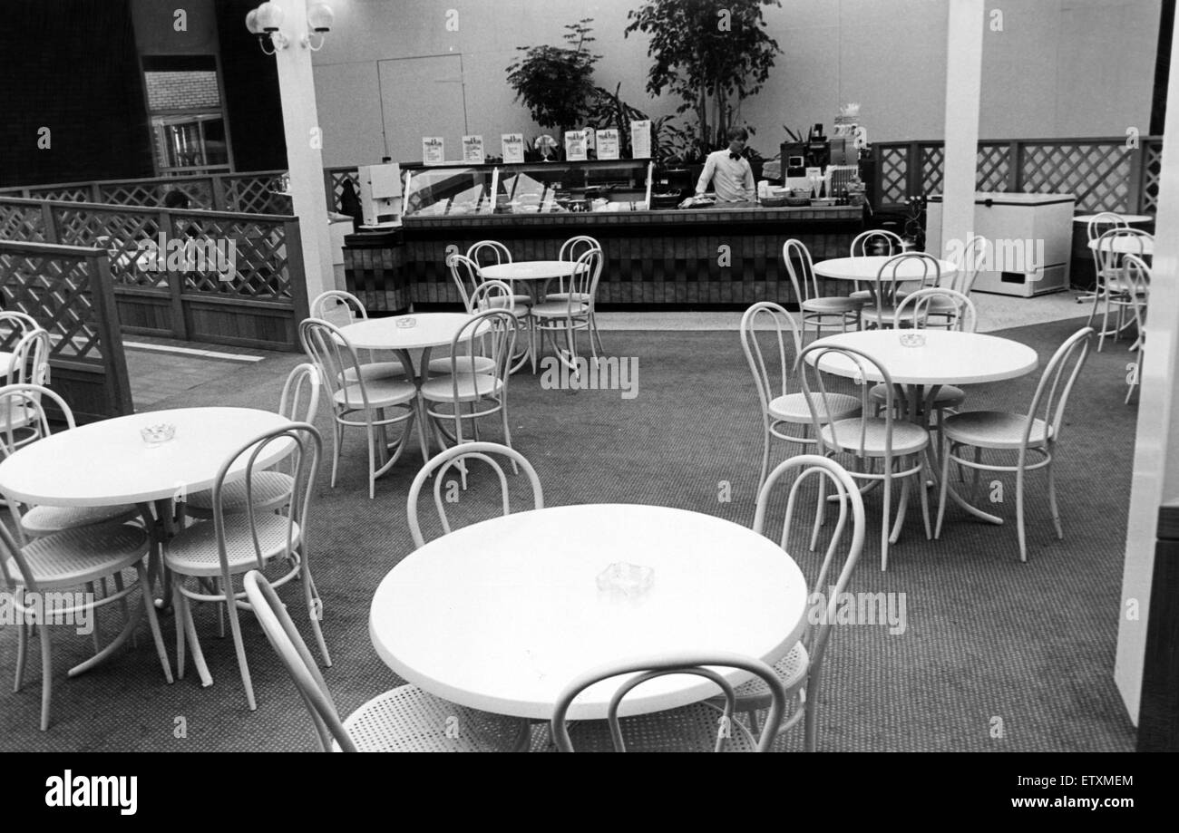 Parkway shopping Centre in Coulby Newham, Middlesbrough. 18th April 1986. Stock Photo