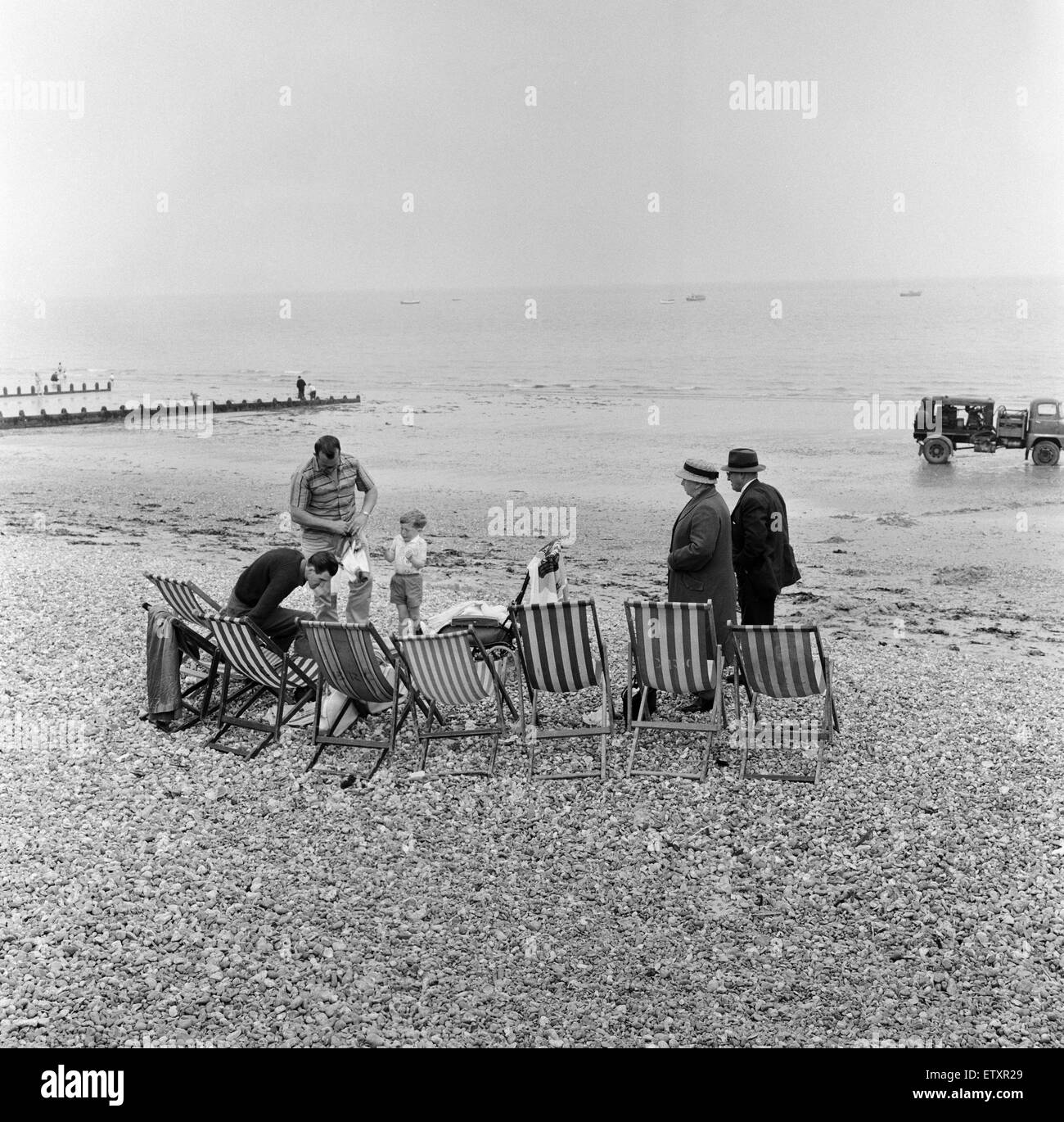 Holiday scenes in Bognor Regis, West Sussex. 6th June 1965. Stock Photo