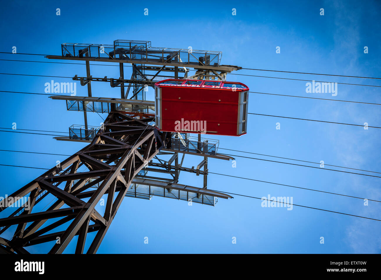 Roosevelt Island cable tram car that connects Roosevelt Island to