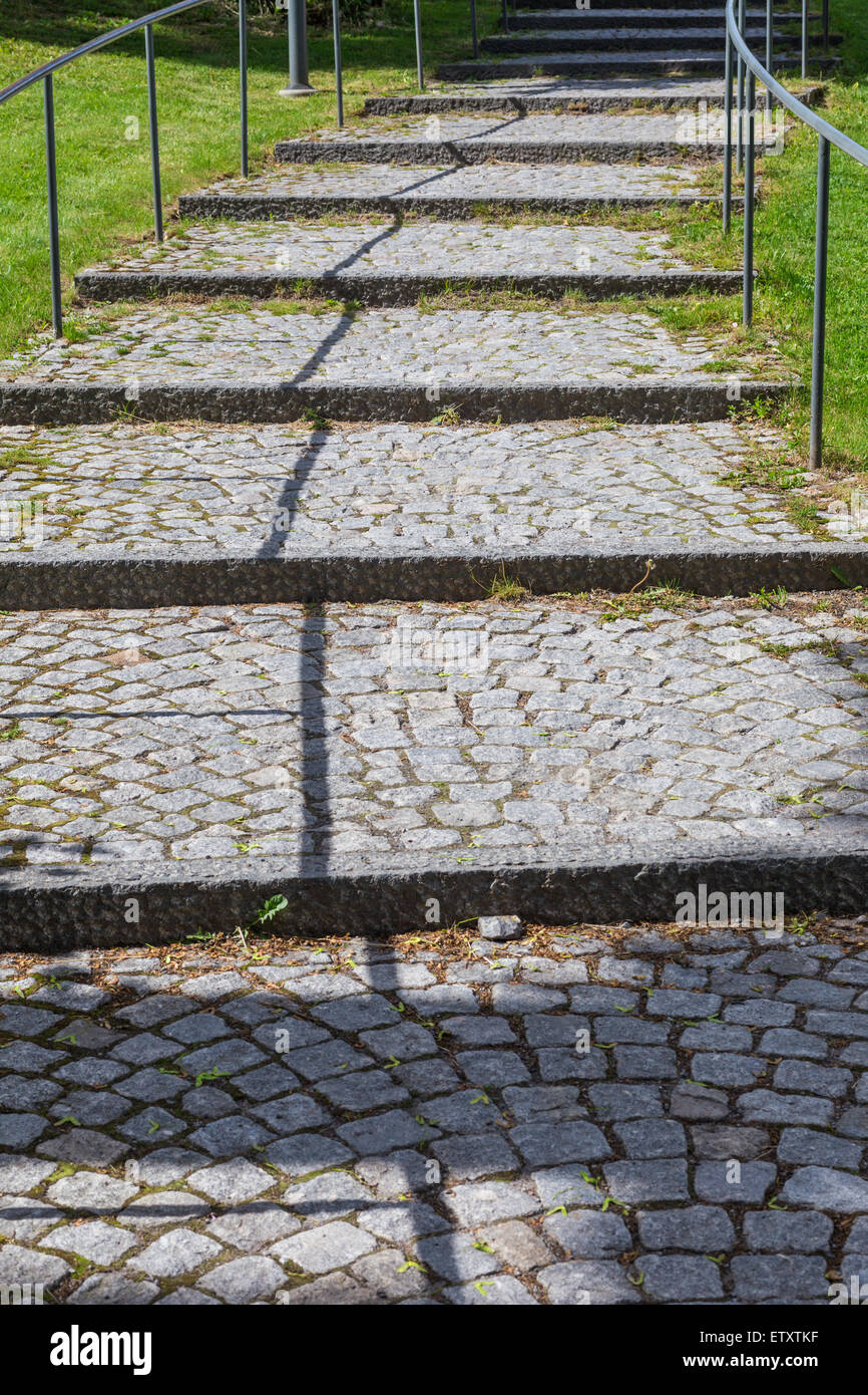 Brick paved road hi-res stock photography and images - Alamy