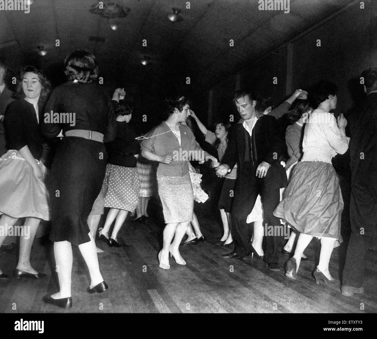 Teenagers dancing at the Black Heath youth club in Birmingham,  March 1959. Stock Photo