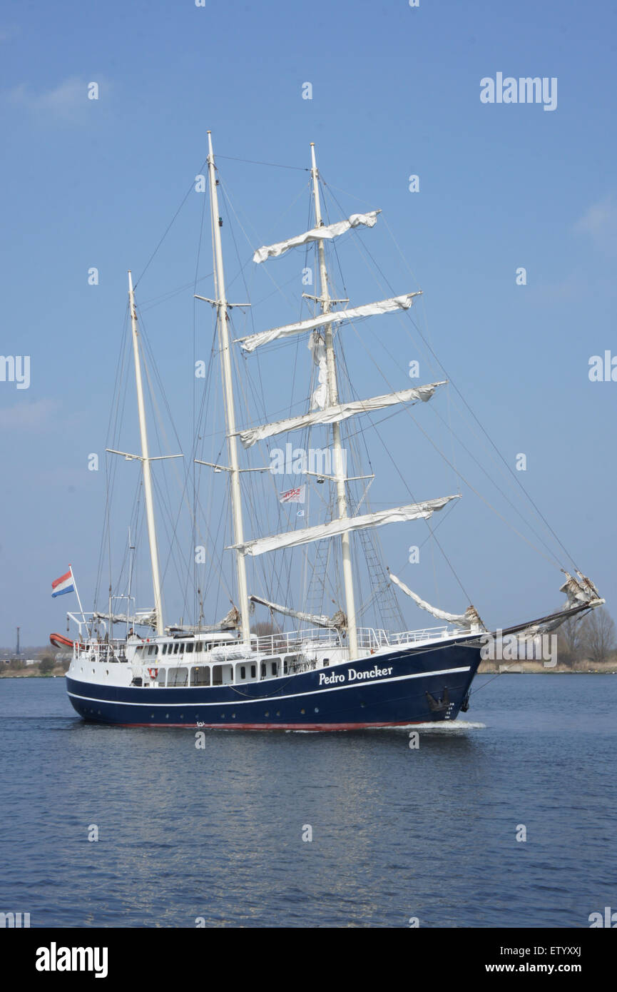 PEDRO DONCKER, IMO 8136154, Noordzeekanaal, Port of Amsterdam, pic1 Stock Photo
