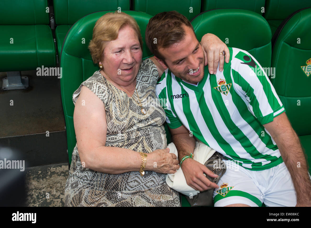 Sevilla, Andalusia, Spain. 16 June, 2015.  Rafael Van der Vaart (Netherlands), during his presentation at his new club Real Betis Balompié, belonging to the Spanish first division soccer,  in the photo kissing his grandmother, 2015 the 16 of june in Sevilla, Spain. Credit:  Kiko Jimenez/Alamy Live News Stock Photo