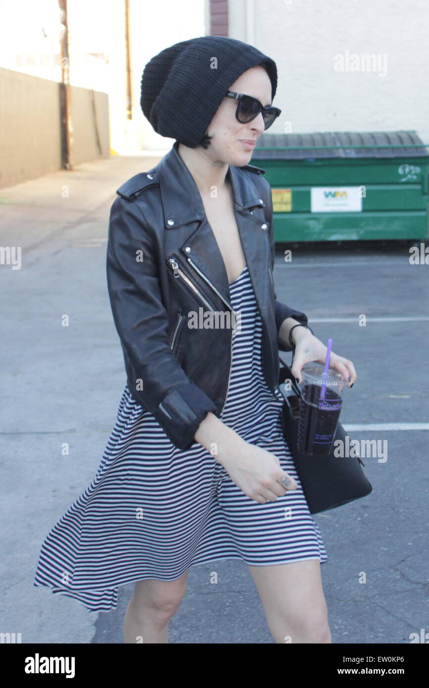 Celebrities and their dance partners arrive for 'Dancing With the Stars