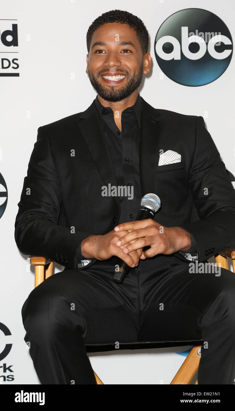 Host Chrissy Teigen and “Empire” recording artist Jussie Smollett read ...
