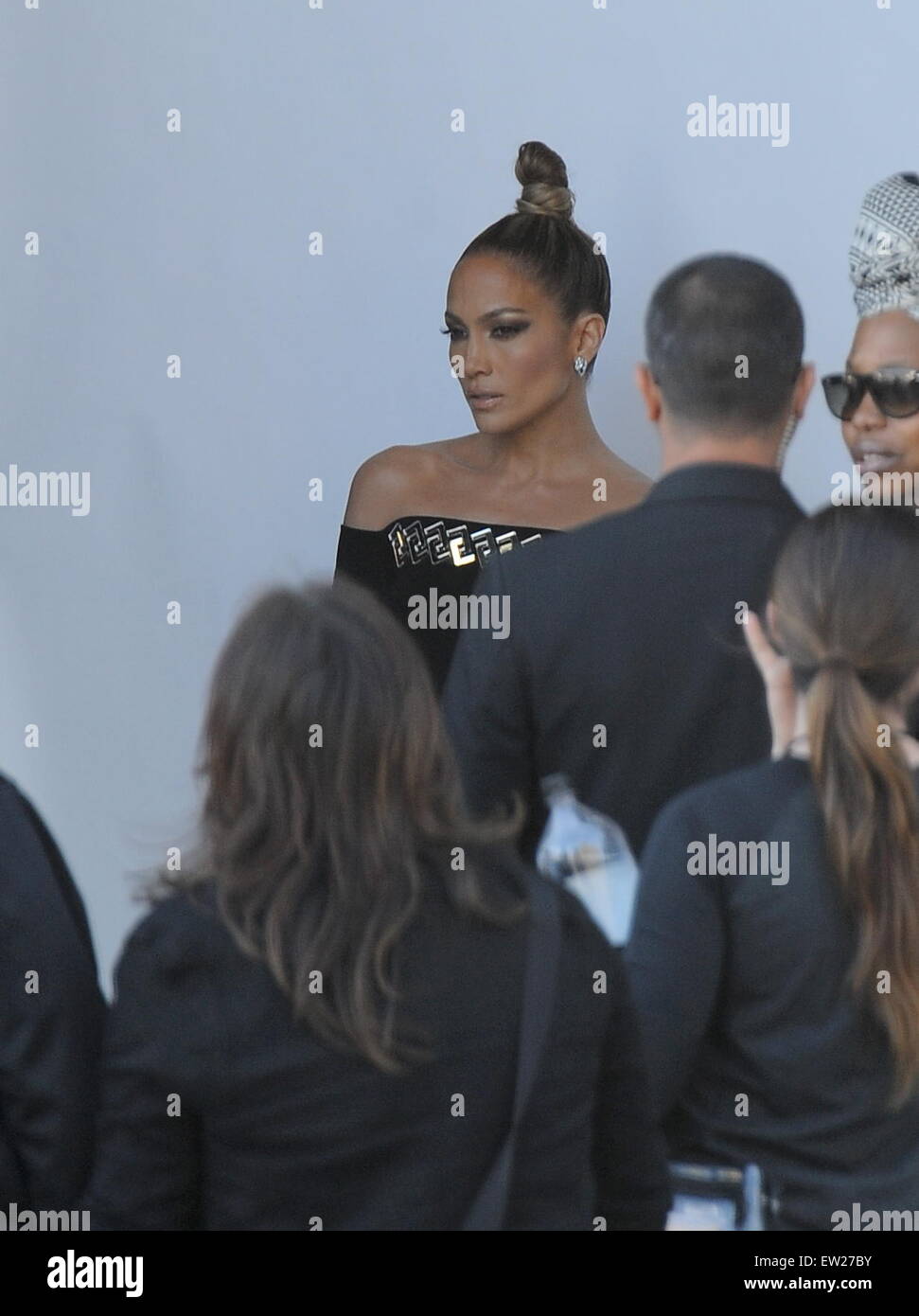 Diva Jennifer Lopez arriving at "American Idol" wearing a long black