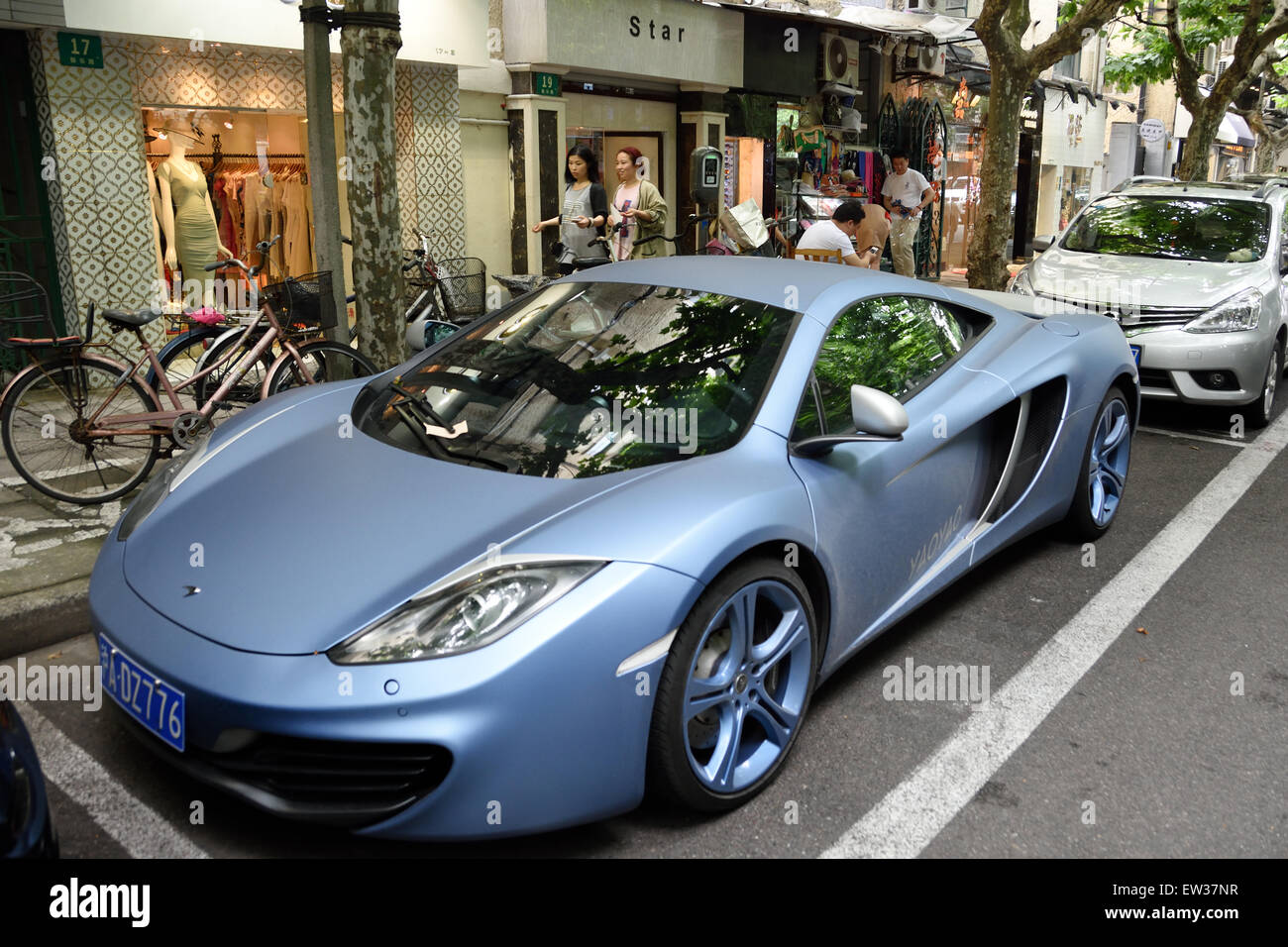 Old Shanghai Fashion and Street Market The French Concession Luwan and ...
