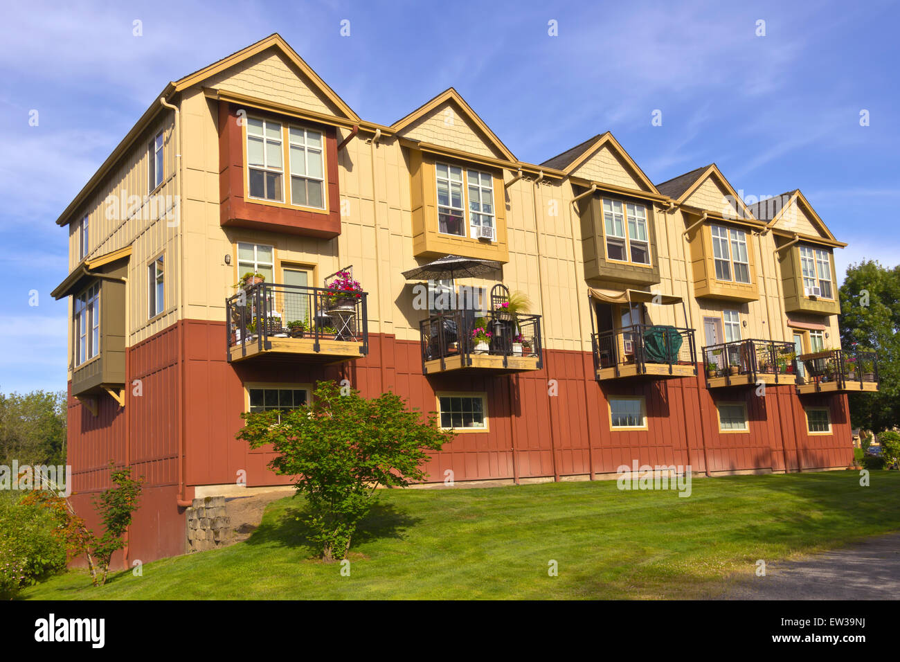 Family condominiums Fairview Village Oregon Stock Photo Alamy