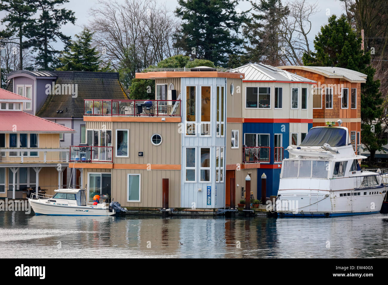 Vancouver floating homes hires stock photography