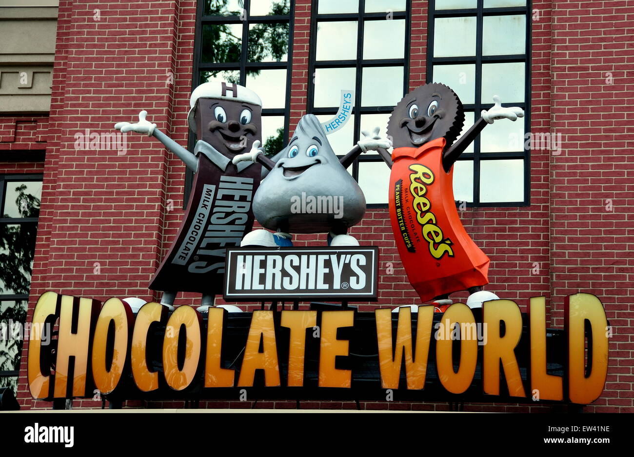 Hershey, Pennsylvania:  Entrance to Hershey's Chocolate World super store Stock Photo