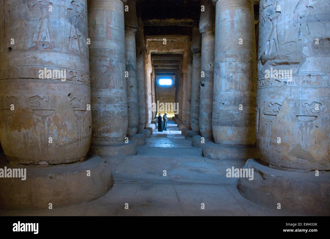 Abydos,Egypt, the mortuary temple of pharaoh Seti I, Menmaatra, XIX° dyn, 1321-1186 B.C.-View of the hypostyle hall Stock Photo