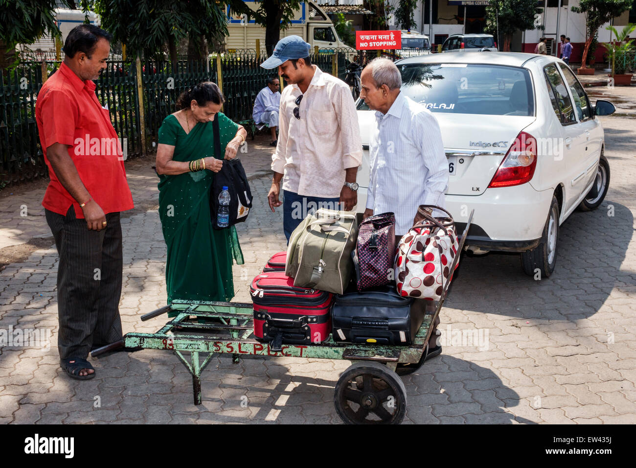 Luggage and car hires stock photography and images Alamy