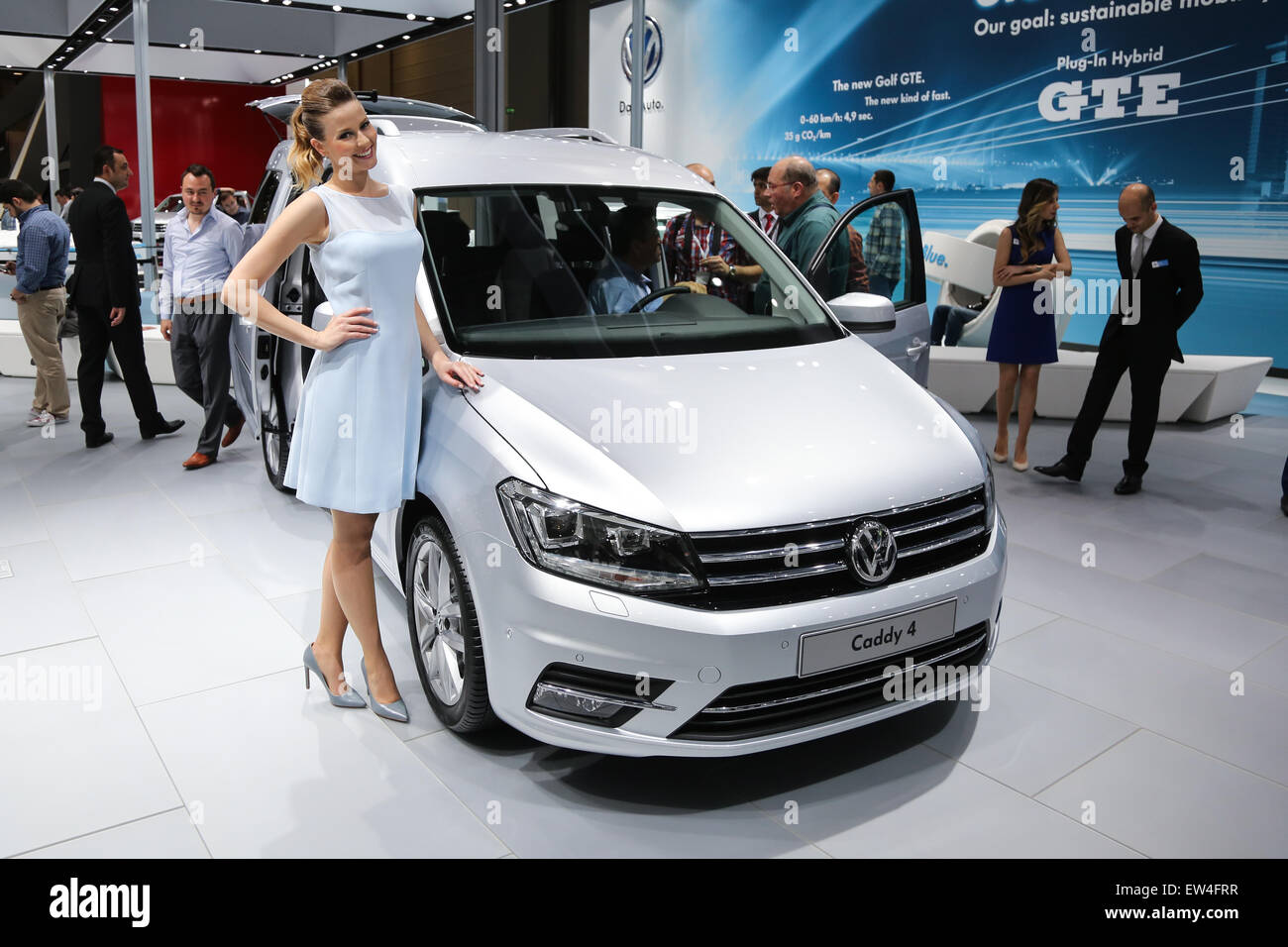 volkswagen caddy hybrid