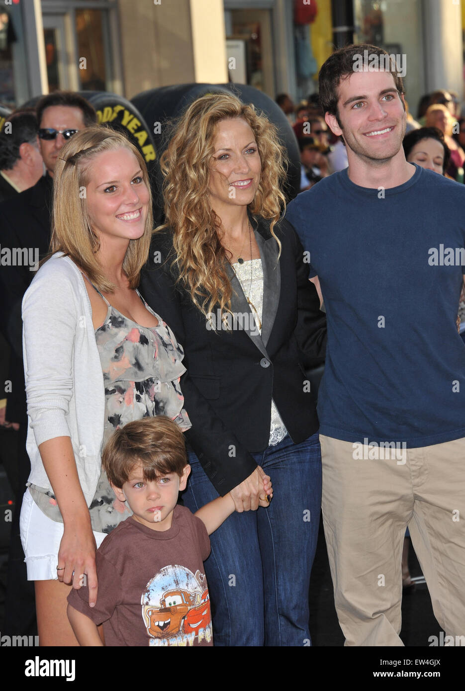 Members of crow family hi-res stock photography and images - Alamy