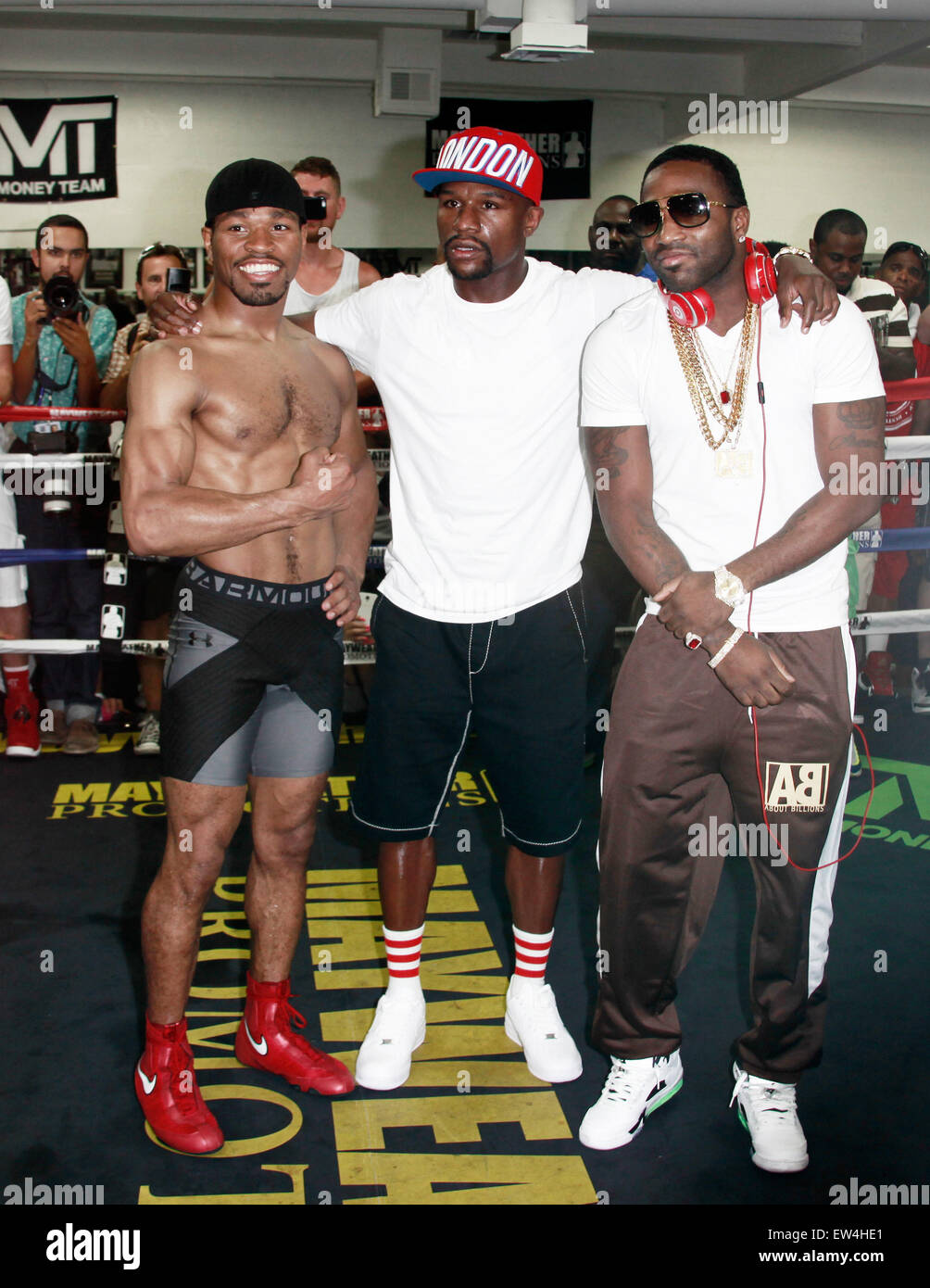 Las Vegas, Nevada, USA. 17th June, 2015. (LR) Boxers Shawn Porter