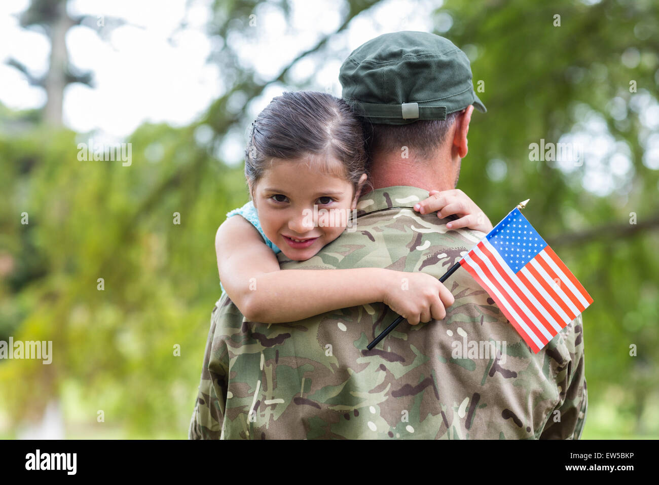 Soldier reunited with his daughter Stock Photo Alamy