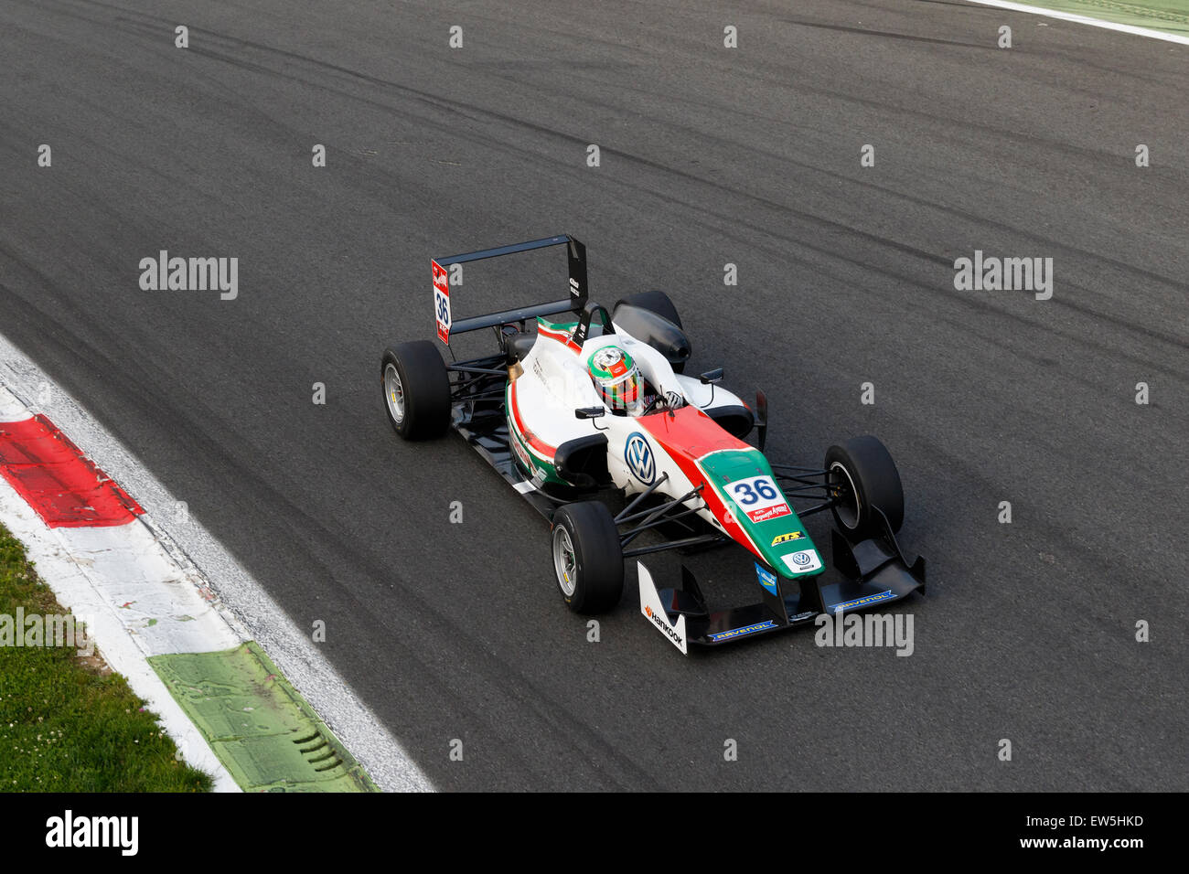 Macleod of macleod hi-res stock photography and images - Alamy