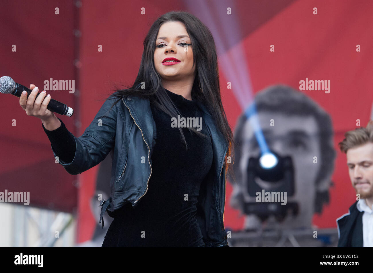 Bianka (Singer) – Telegraph