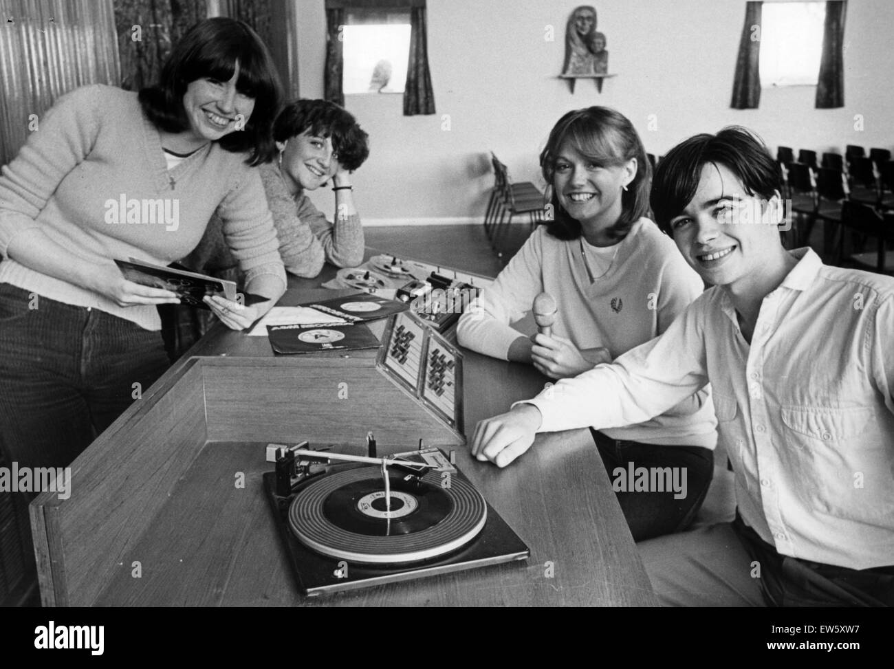 Students from St Mary's Sixth Form College, Middlesbrough, 7th July 1981. They run their very own radio station, SM6, broadcasting since last October. Left to Right, Ann Smith, Joanne McCurley, Station manager Tracy Bousfield and Stephen Hunnensett. Stock Photo