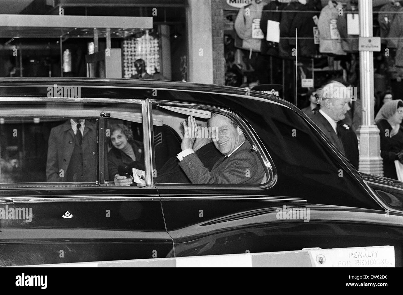 Prince Philip, Duke of Edinburgh visits the scene of the Birmingham Pub Bombings. 25th November 1974. Stock Photo