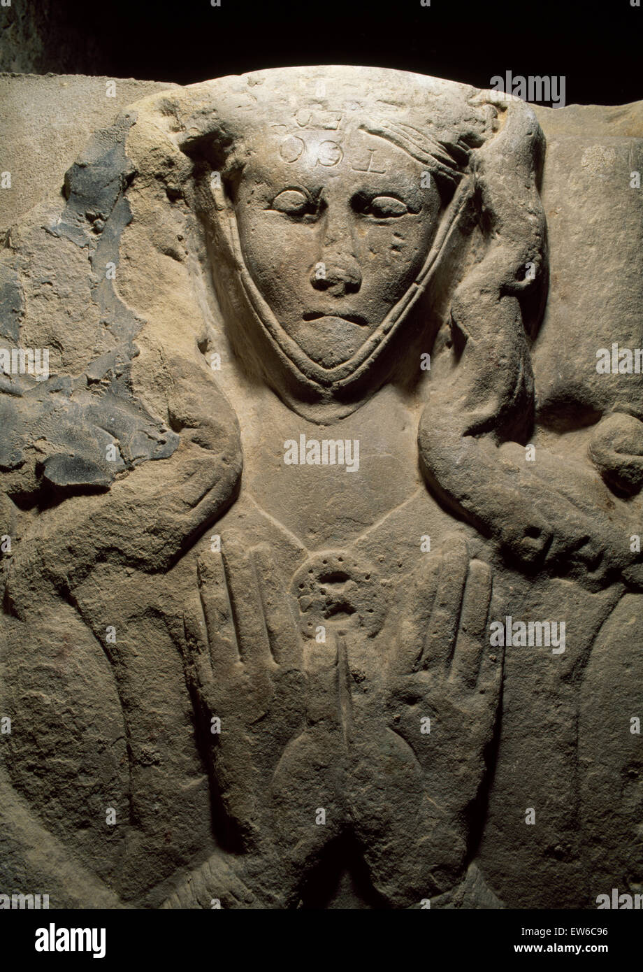 C13th effigy of Princess Joan (Siwan), natural daughter of King John, wife of Llywelyn, on her grave cover in porch of Beaumaris church, Anglesey. Stock Photo