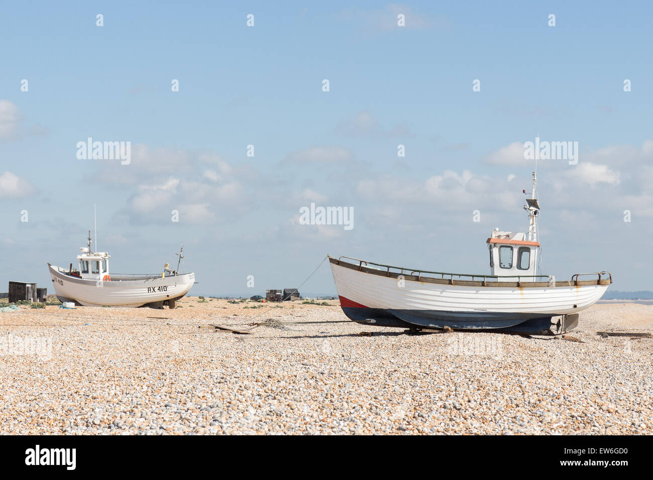 fishing boat on the Kent beach at Dungeness Stock Photo - Alamy