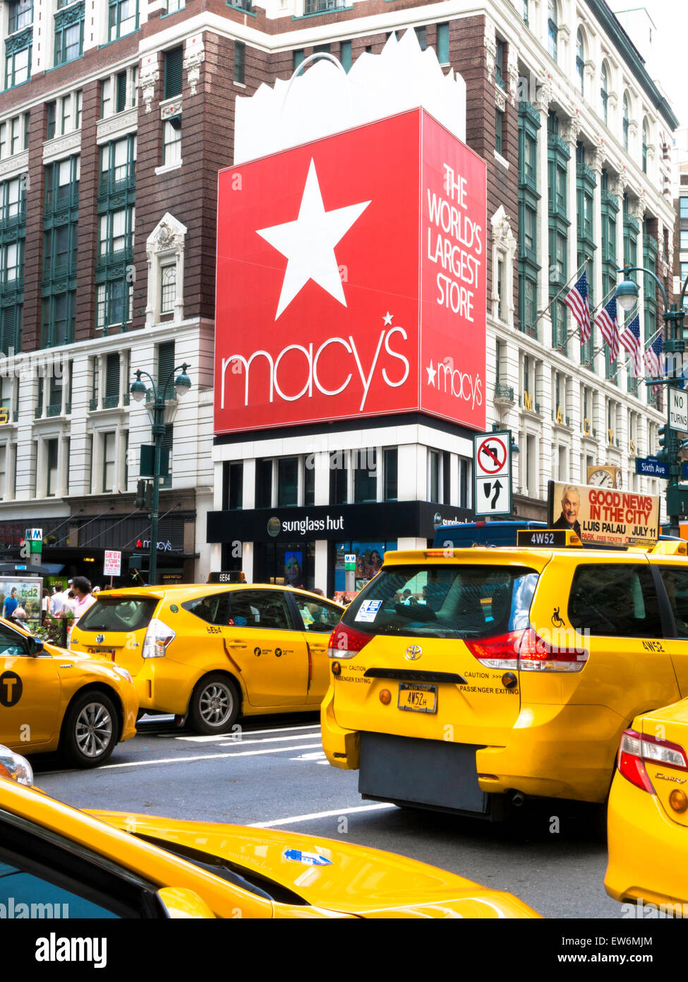 Macy's Flagship Store in Herald Square, NYC Stock Photo Alamy